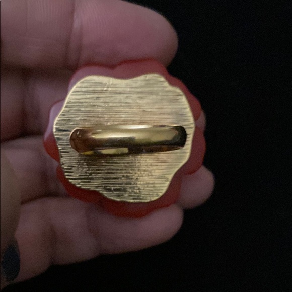 Vintage KJL Red Lucite Rose Ring - Picture 4 of 11